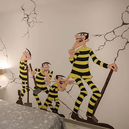 La Bd : Joli T2 Renove /Wi-Fi/Centre-Ville Angoulême Buitenkant foto